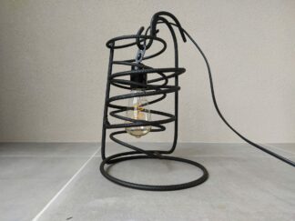 Industriële tafellamp 'Bravo' mat zwart betonstaal